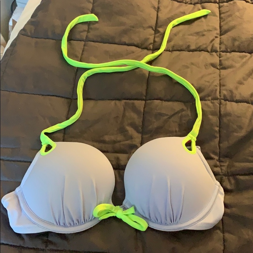 Bikini top